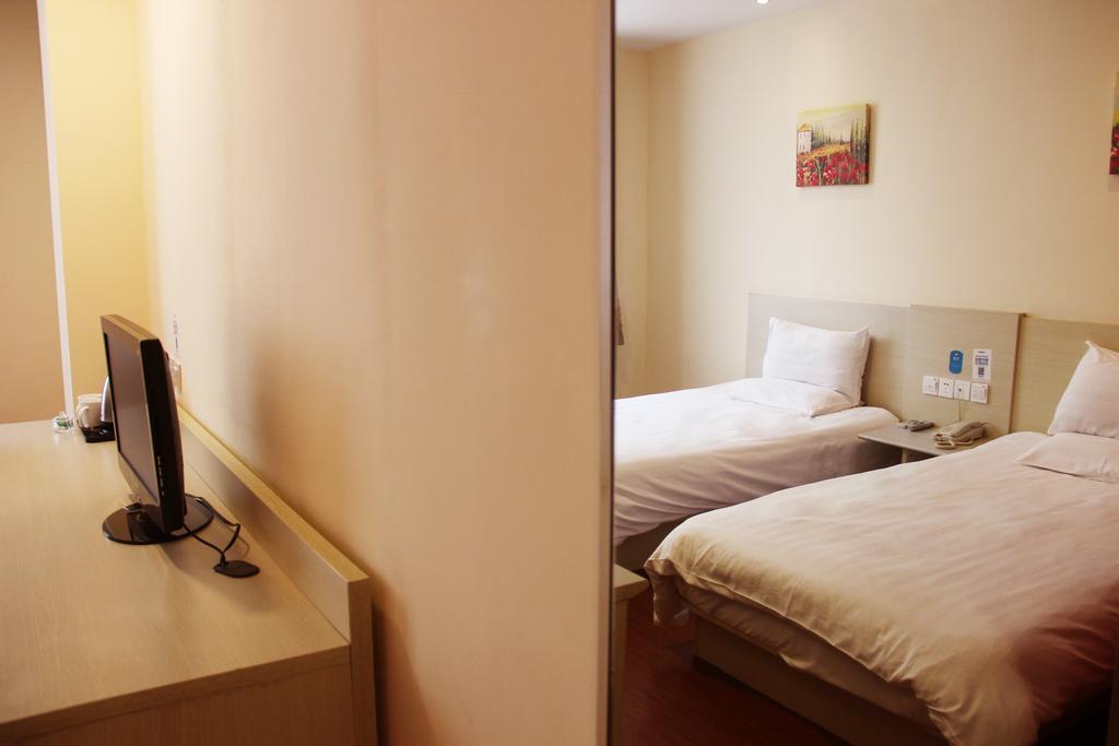 Hanting Express Shanghai Jinqiao Middle Yanggao Road Chambre photo