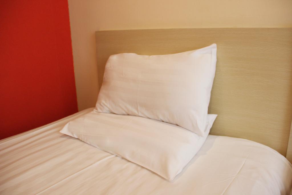 Hanting Express Shanghai Jinqiao Middle Yanggao Road Chambre photo